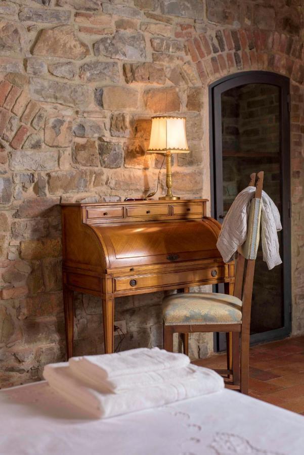 Torre Di Badia Bed & Breakfast Badia A Passigano ภายนอก รูปภาพ