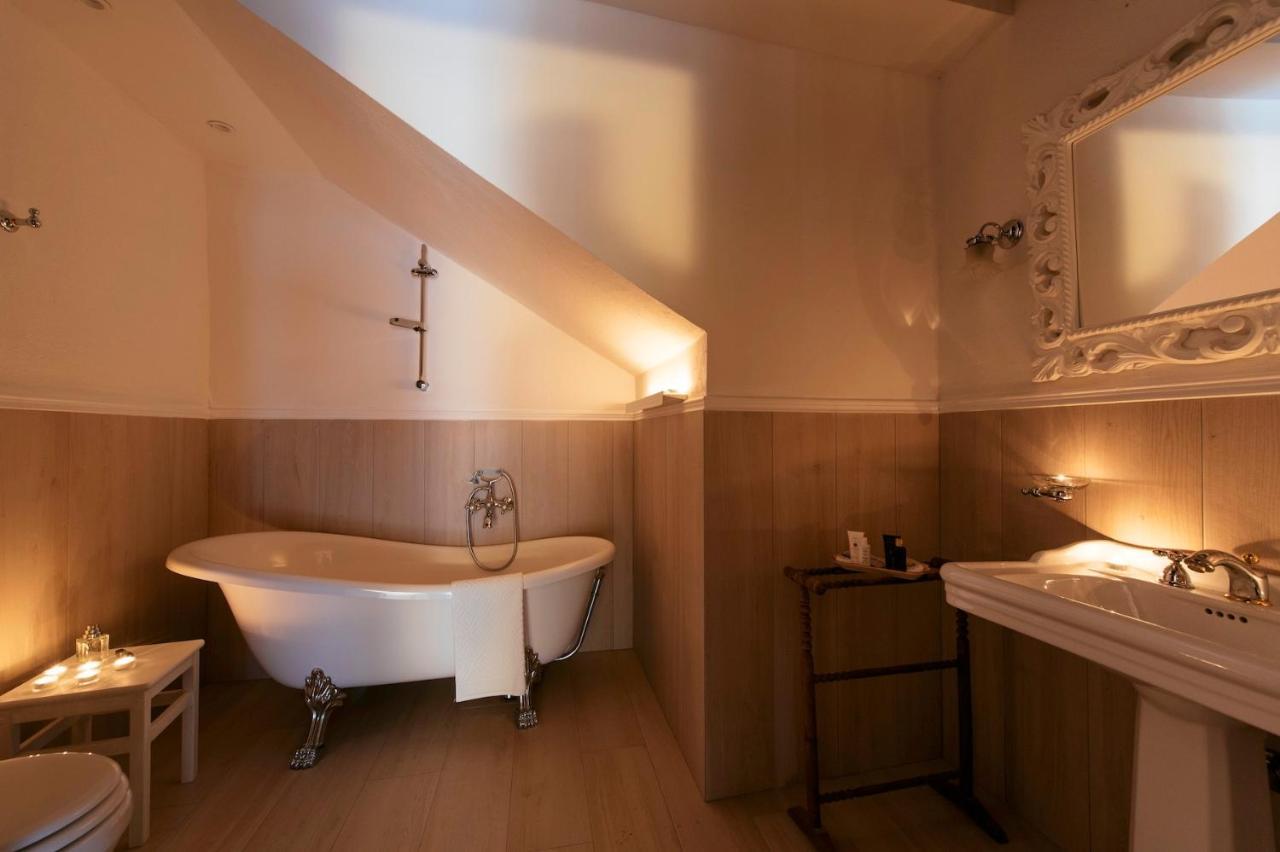 Torre Di Badia Bed & Breakfast Badia A Passigano ภายนอก รูปภาพ