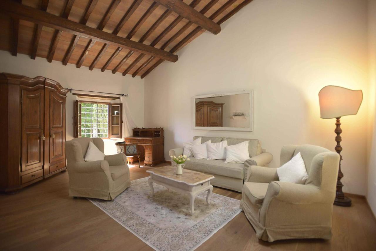Torre Di Badia Bed & Breakfast Badia A Passigano ภายนอก รูปภาพ